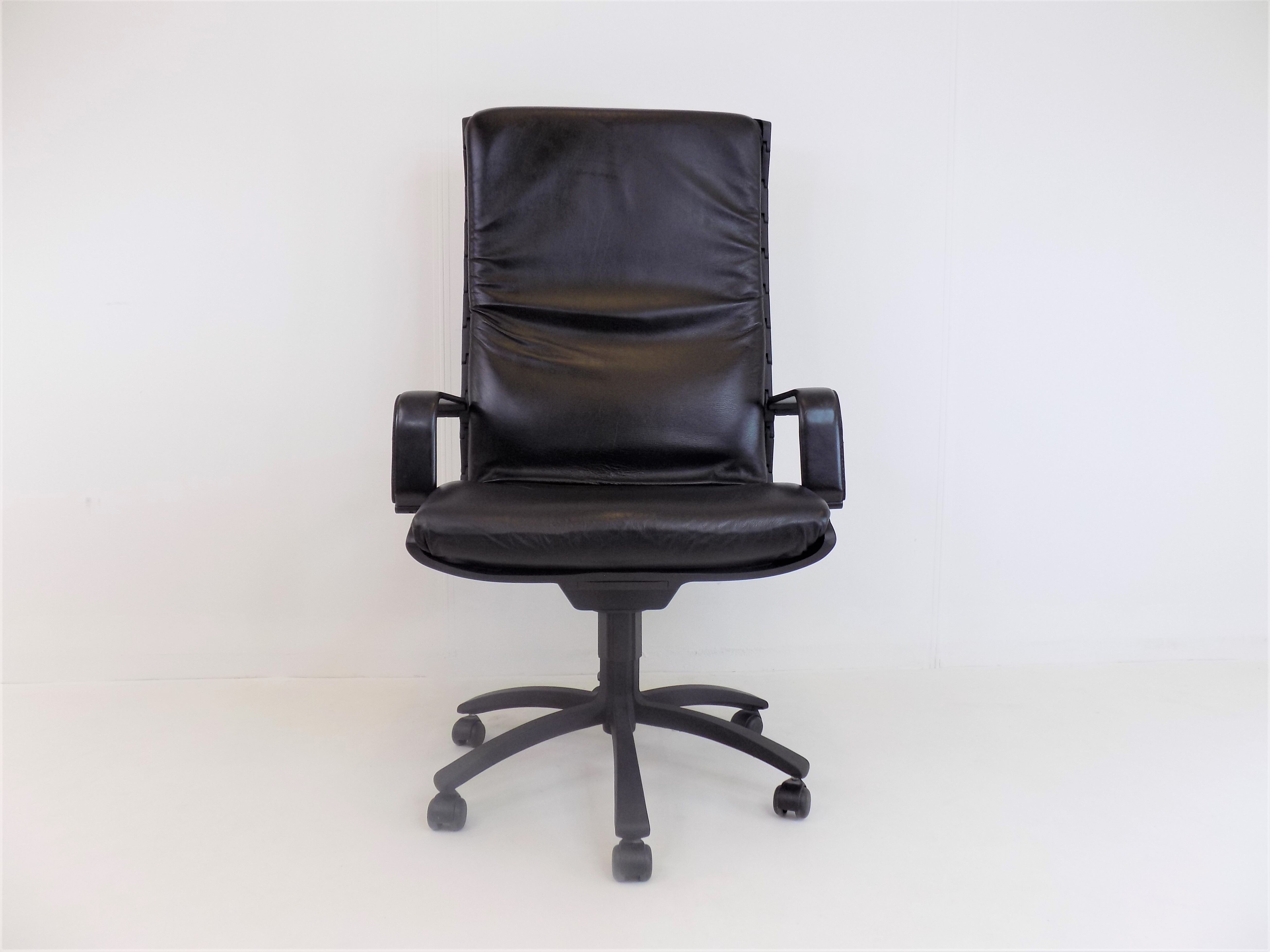 Antropovarius Desk Chair by FA Porsche for Poltrona Frau
