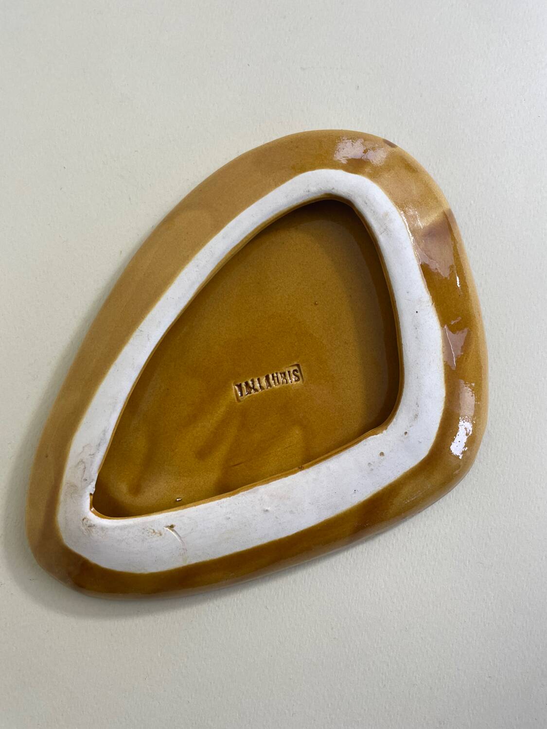 Provencal pocket emptier