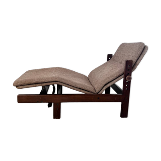 Old chaise longue wooden lounge chair Italian design from the 60s vintage