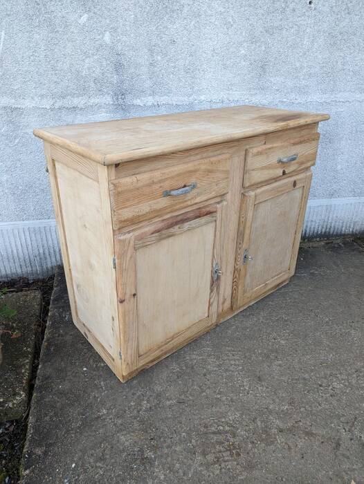 Parisian style buffet