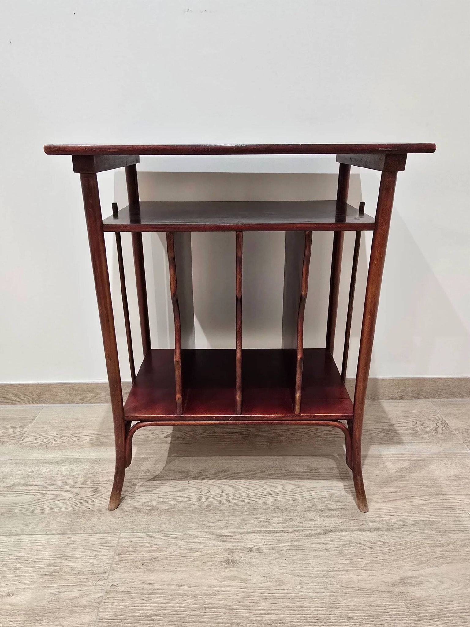 Rare Thonet Wien music table circa 1900 – wooden sheet music holder