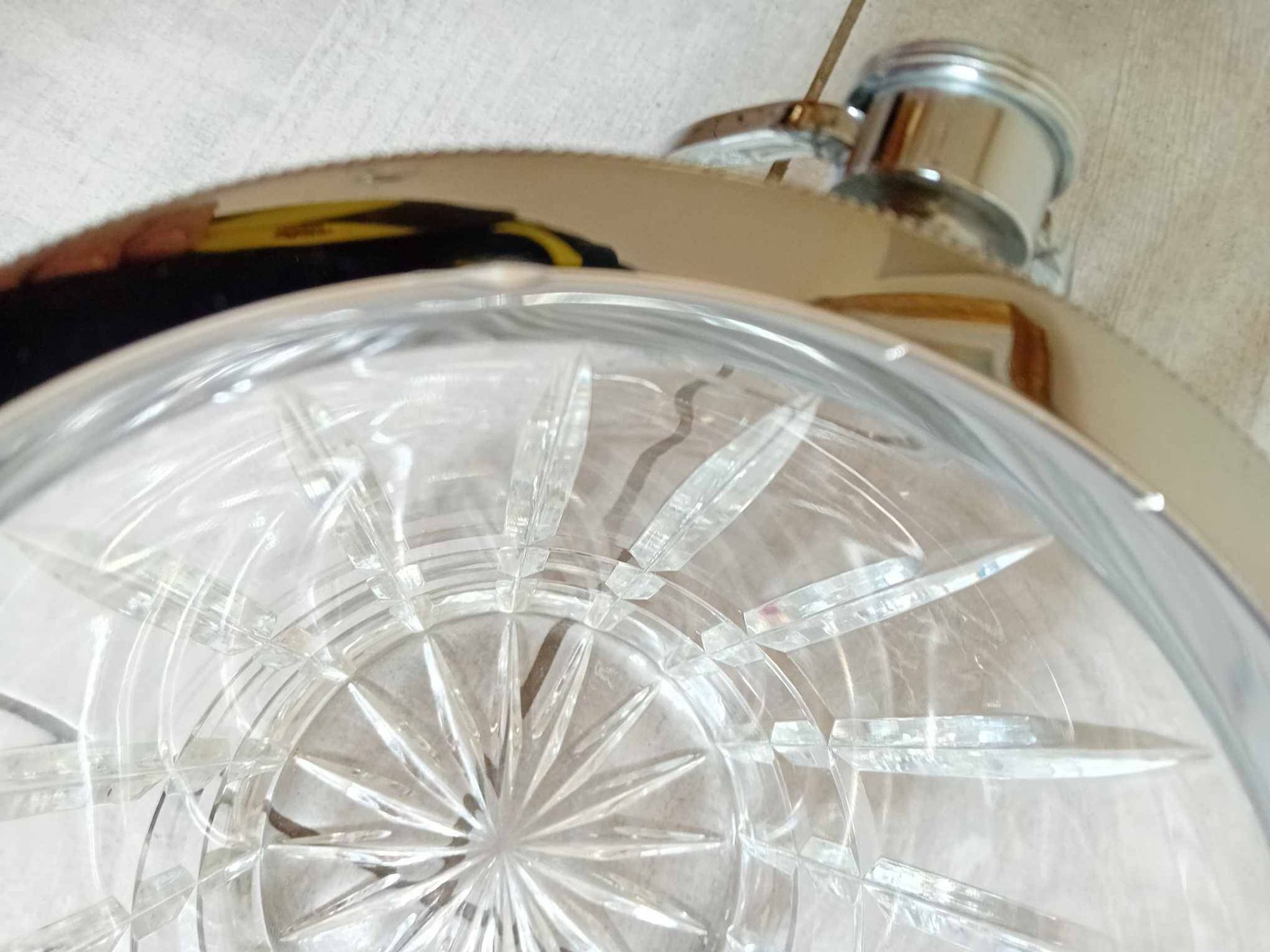Champagne bucket in crystal 70s