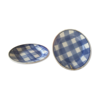 Lot de 2 assiettes plates faïencerie nouvelle de Givors