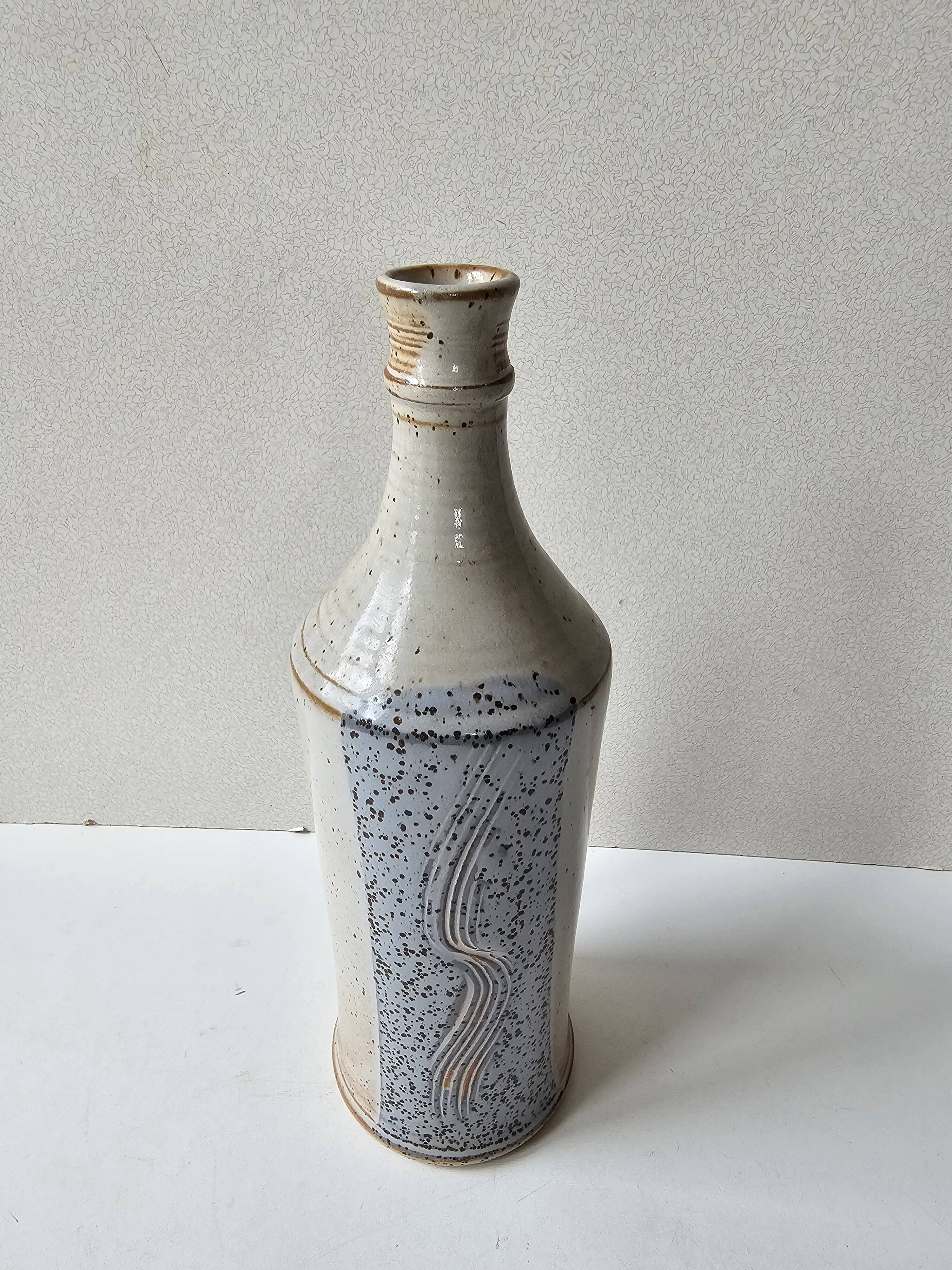 Ceramic soliflore vase bottle signed C. Dangon (Salins)