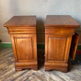 Paire de tables de chevets merisier