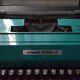 Machine à écrire olivetti studio 45 avec sa valise