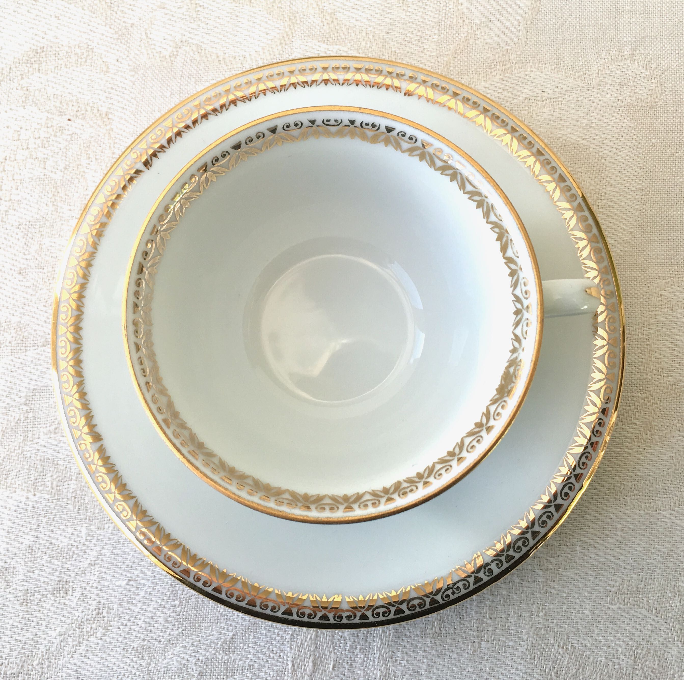 Coffee service for 10 people in Limoges porcelain