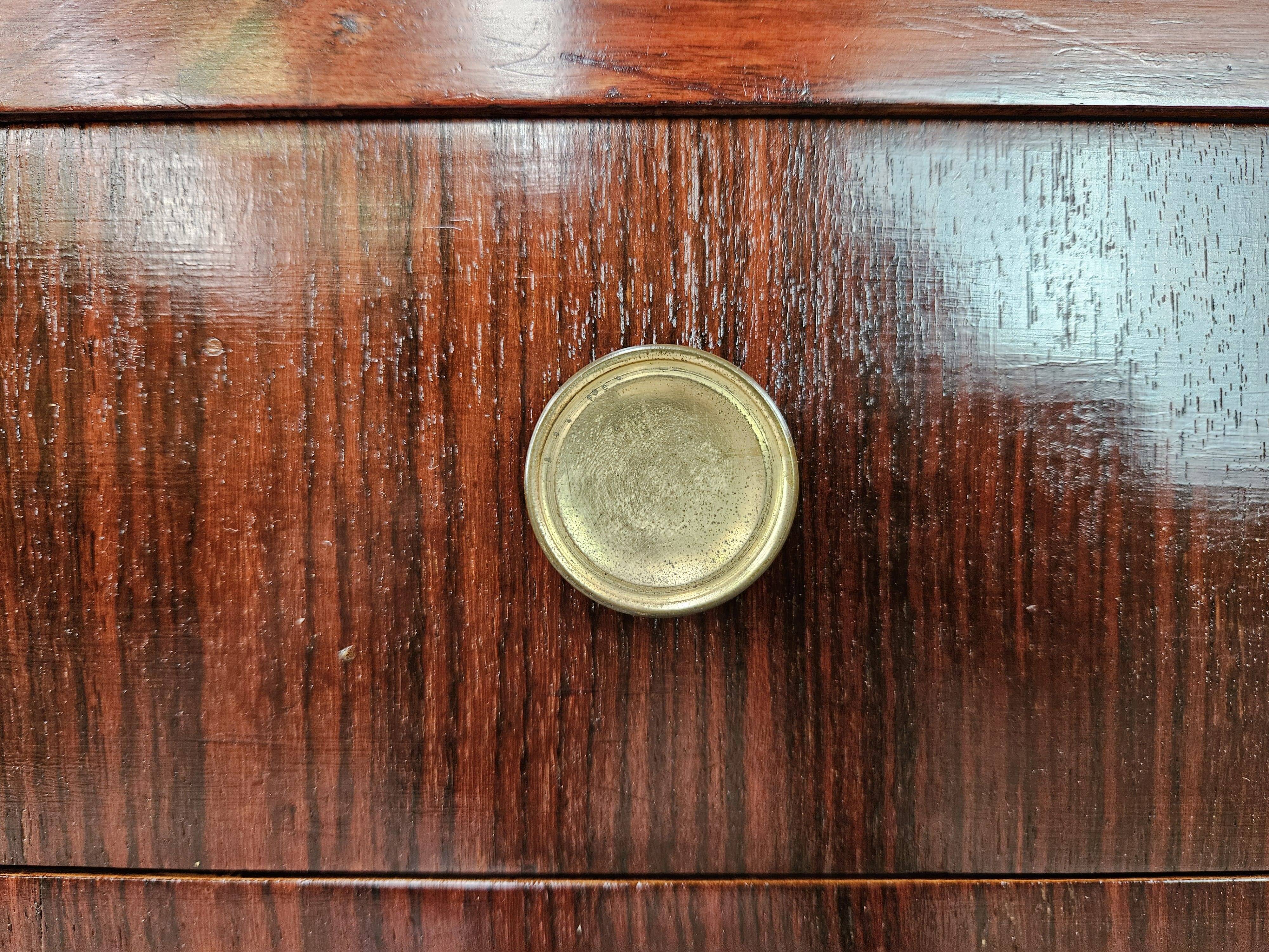 Executive Art Decò desk in exotic wood, glass, and brass