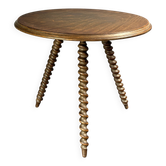Table d'appoint en bois tourné à torsion d'orge des années 1950 avec des pieds en tire-bouchon.