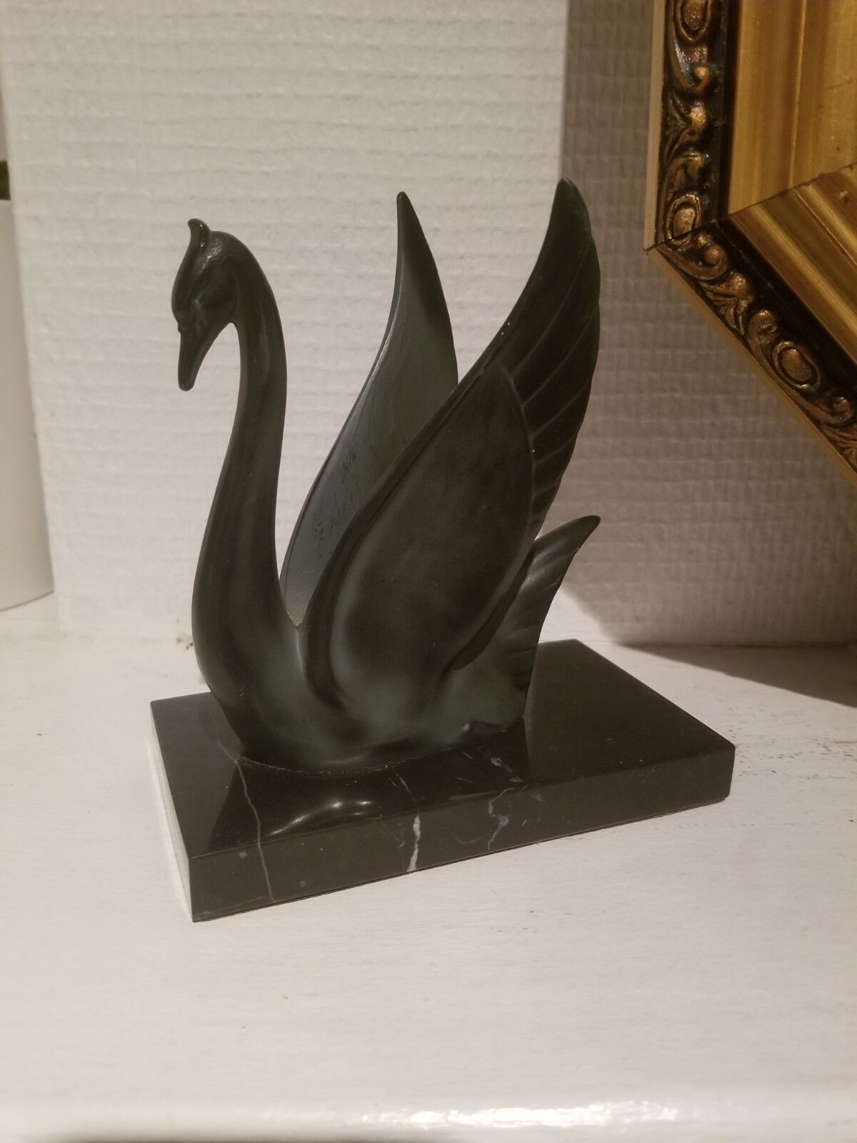Greenhouse book swan in art deco regulation