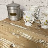 distressed country buffet