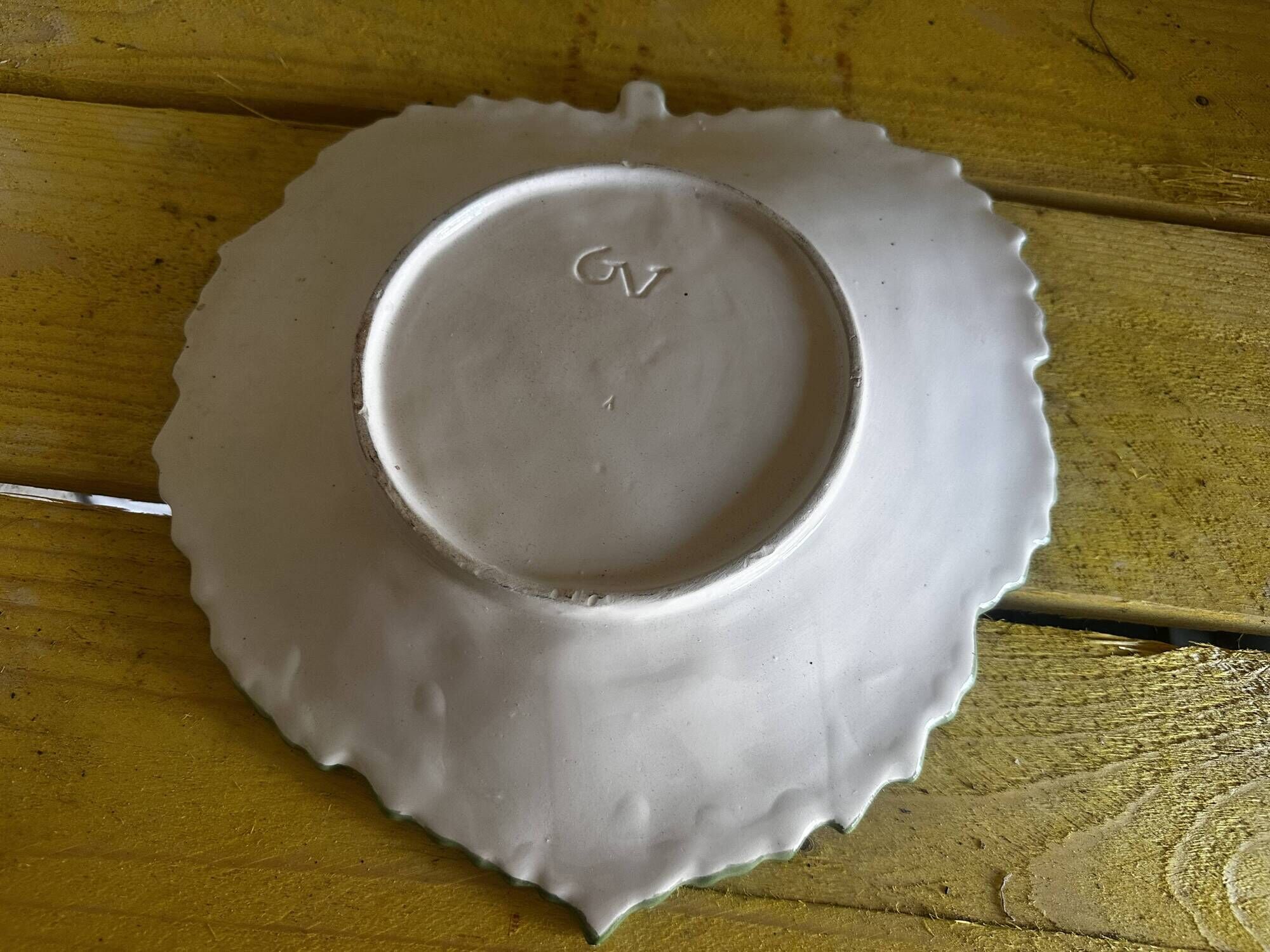 Empty Pocket / Basket / Ceramic Dish Barbotine Cabbage Leaf signed GV