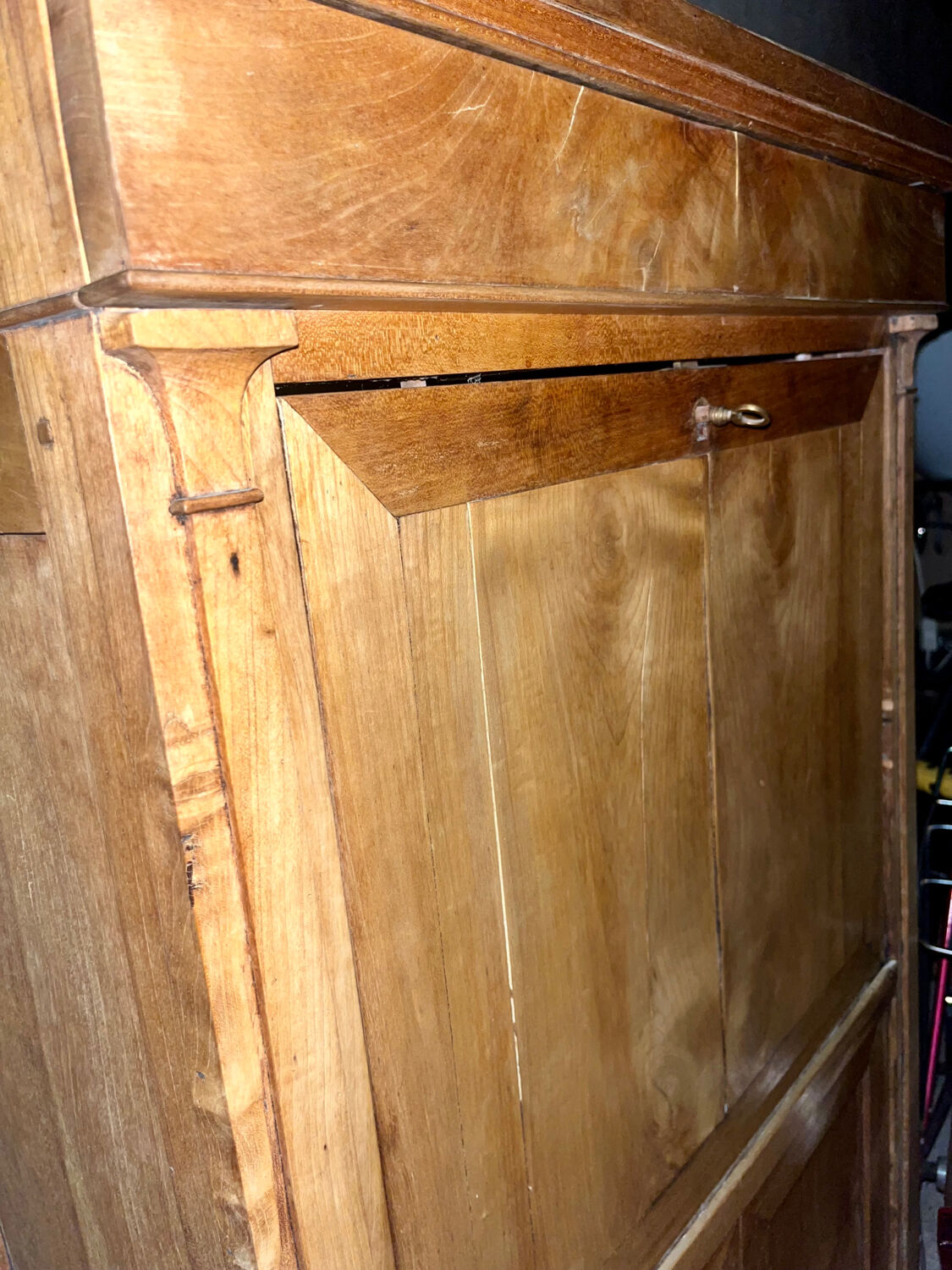 Secretary / small storage unit