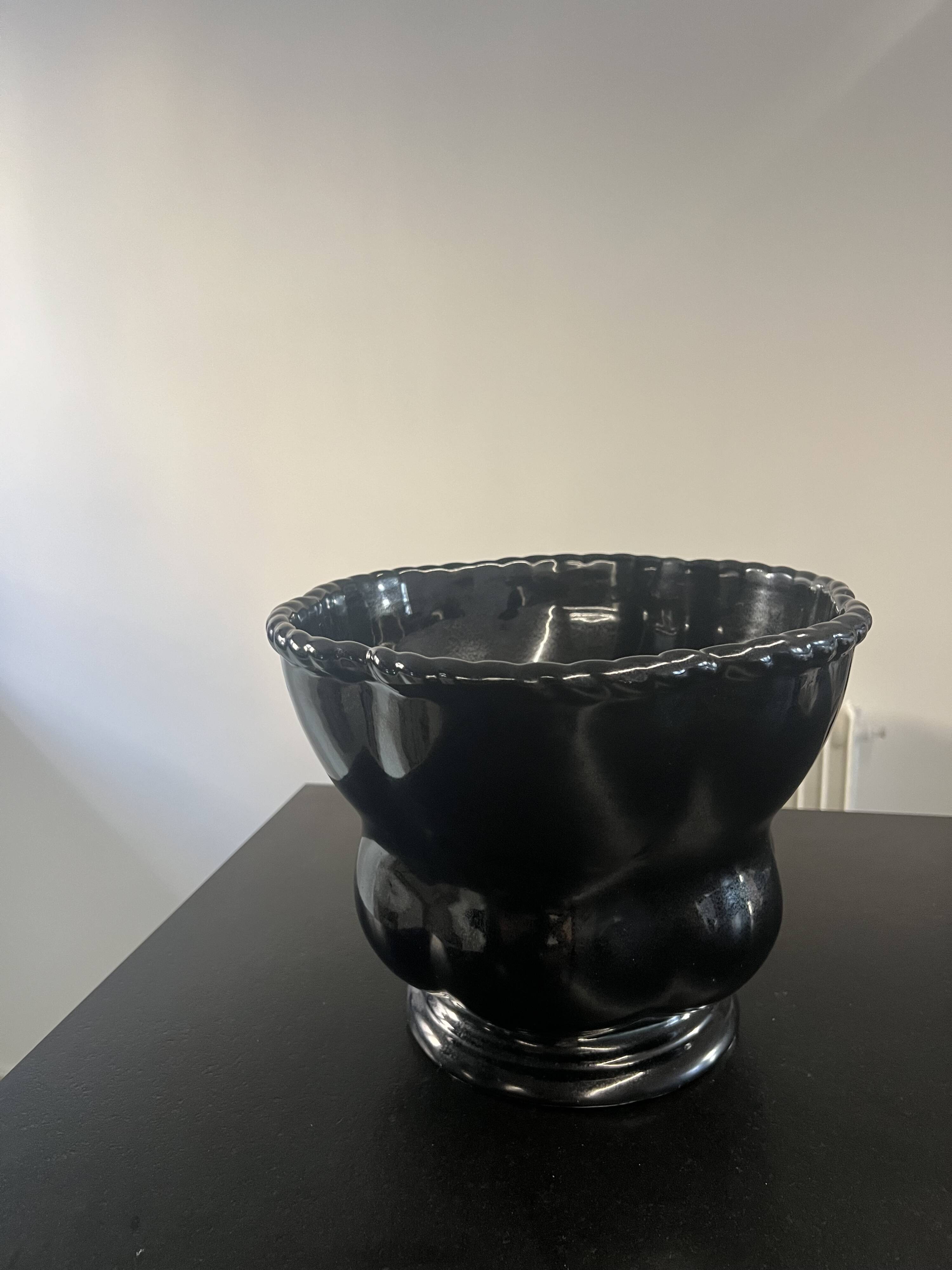 Arthur Percy ceramic vase/planter