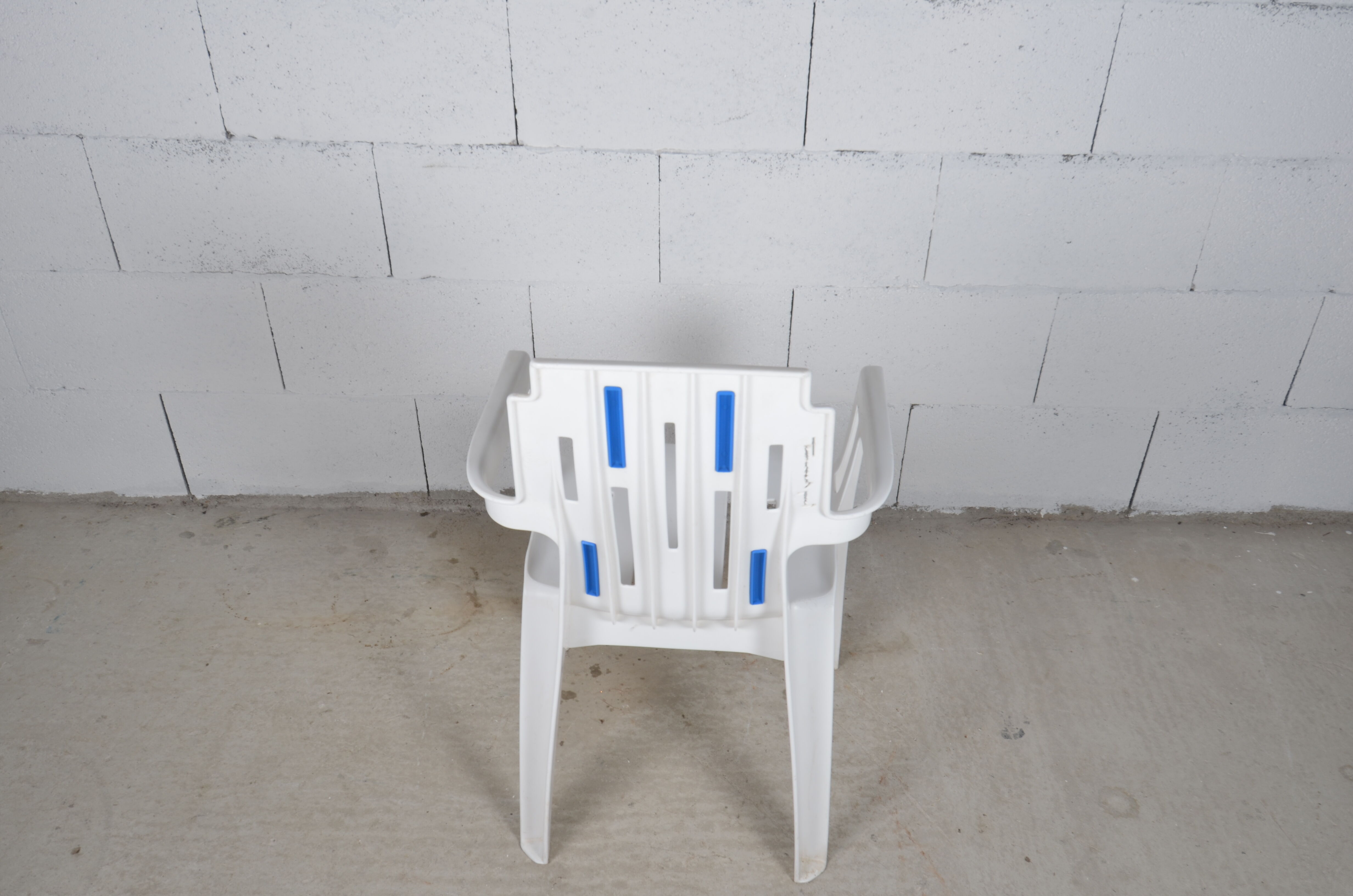 Pierre Paulin Mambo garden armchair for Henry Massonnet - Stamp