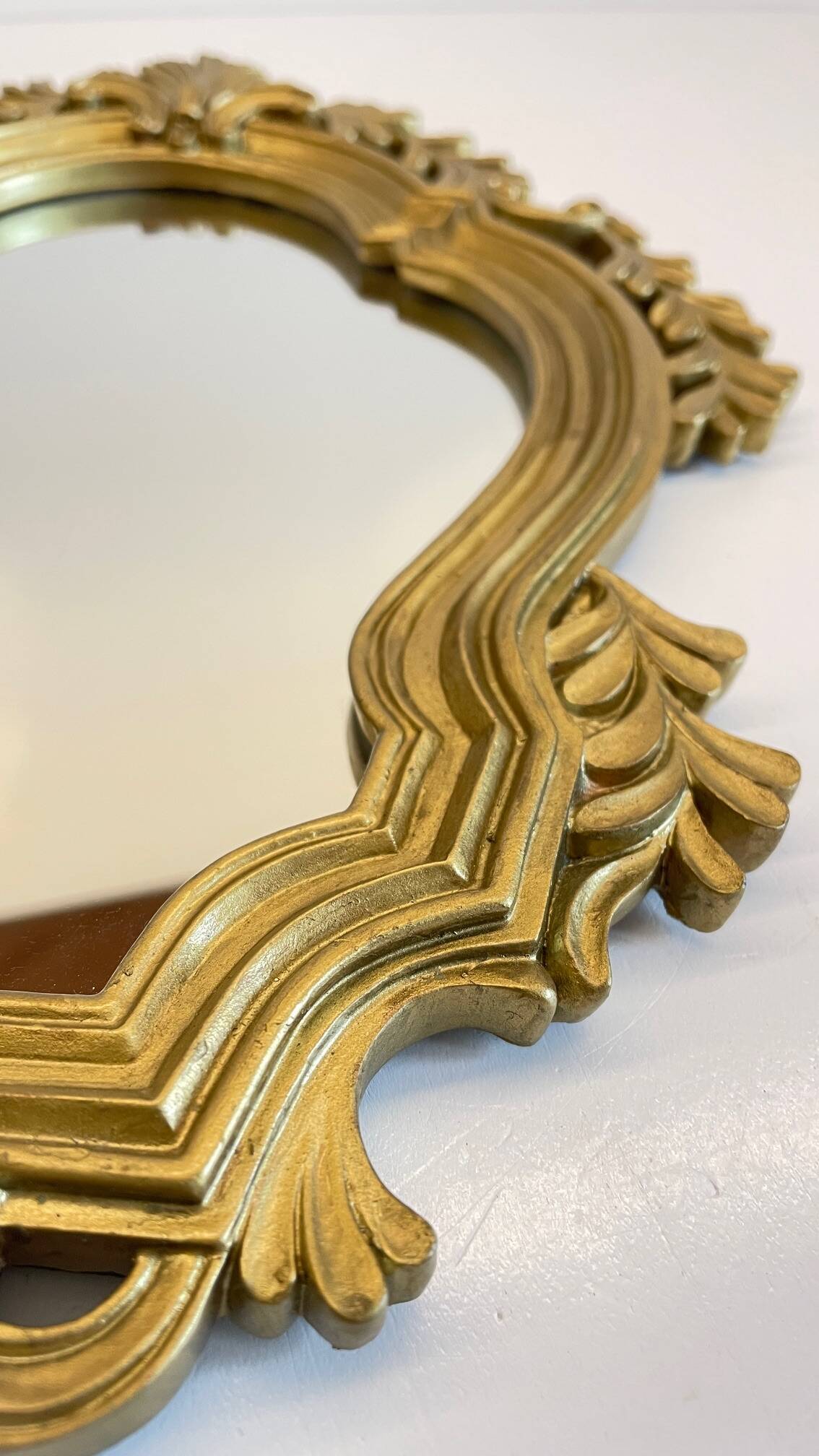 VINTAGE GOLD MIRROR ROCAILLE STYLE – 24x32cm