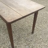 Farm table