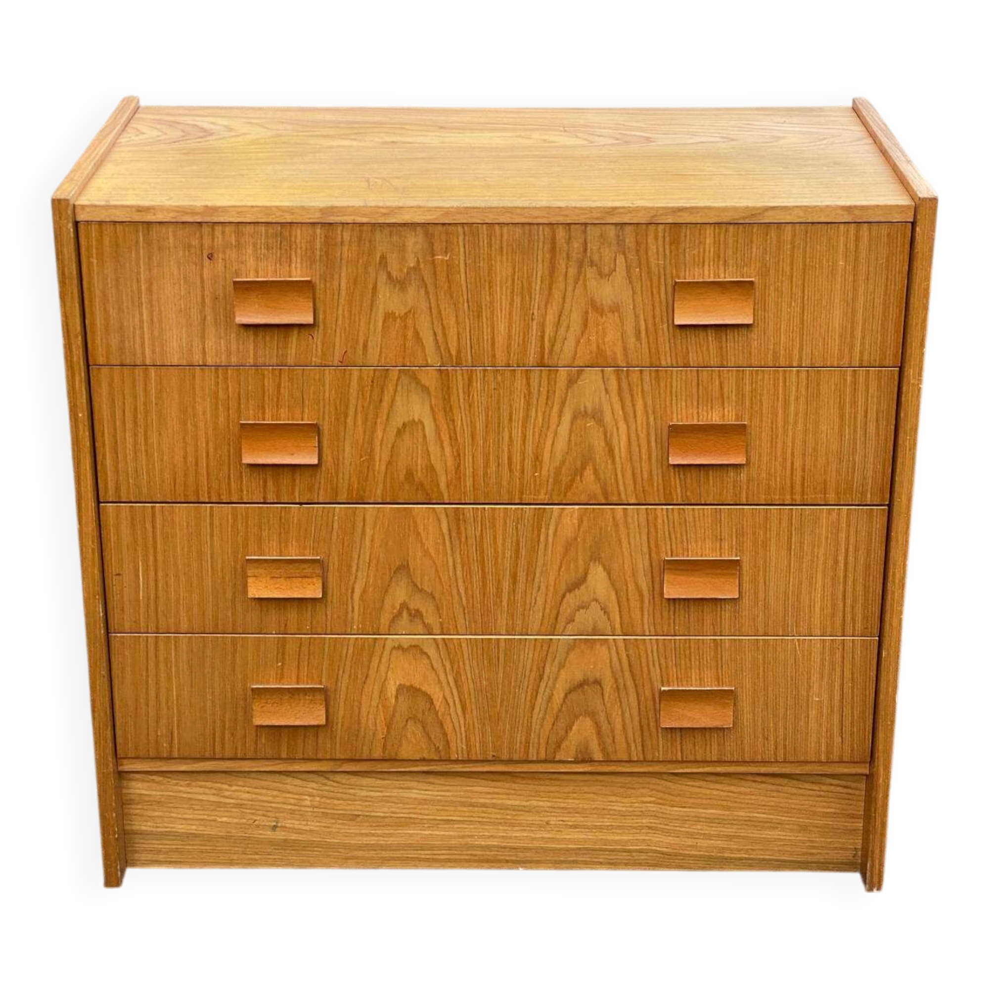 Scandinavian chest of drawers with 4 drawers in oak, 1970.
