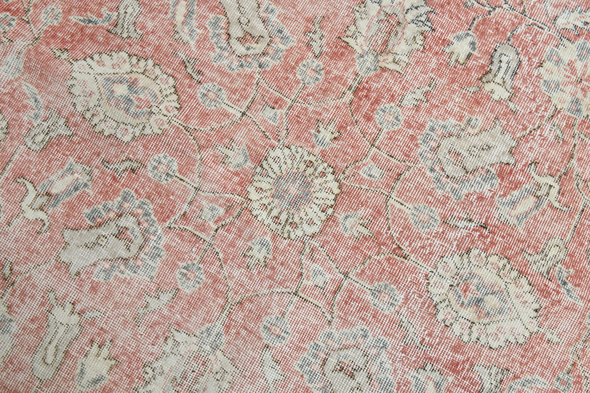 Farmhouse floral vintage area rug 322x219cm