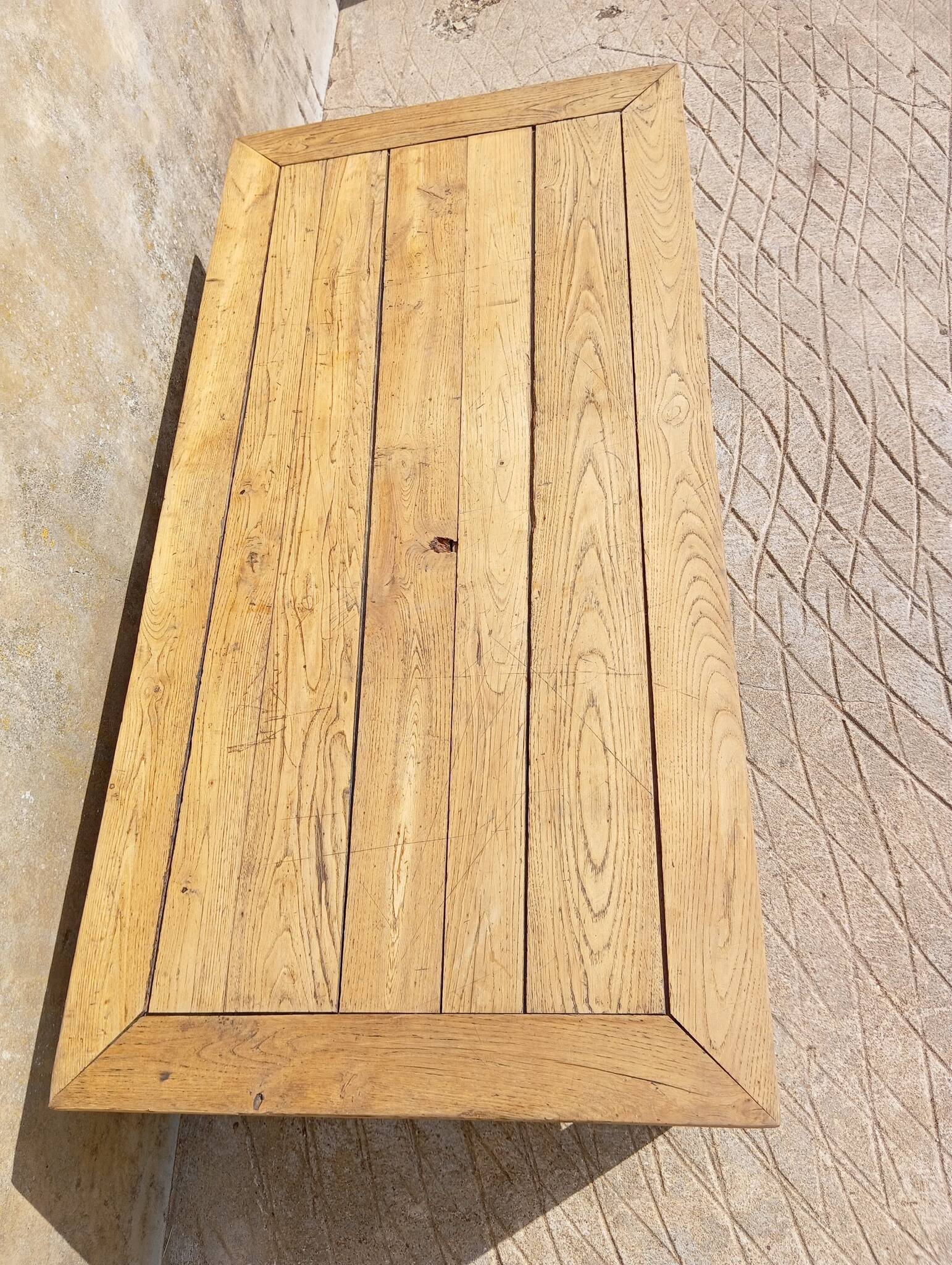 Table basse de ferme