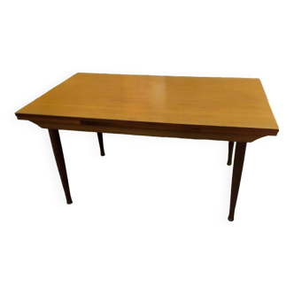 “Dining room” table