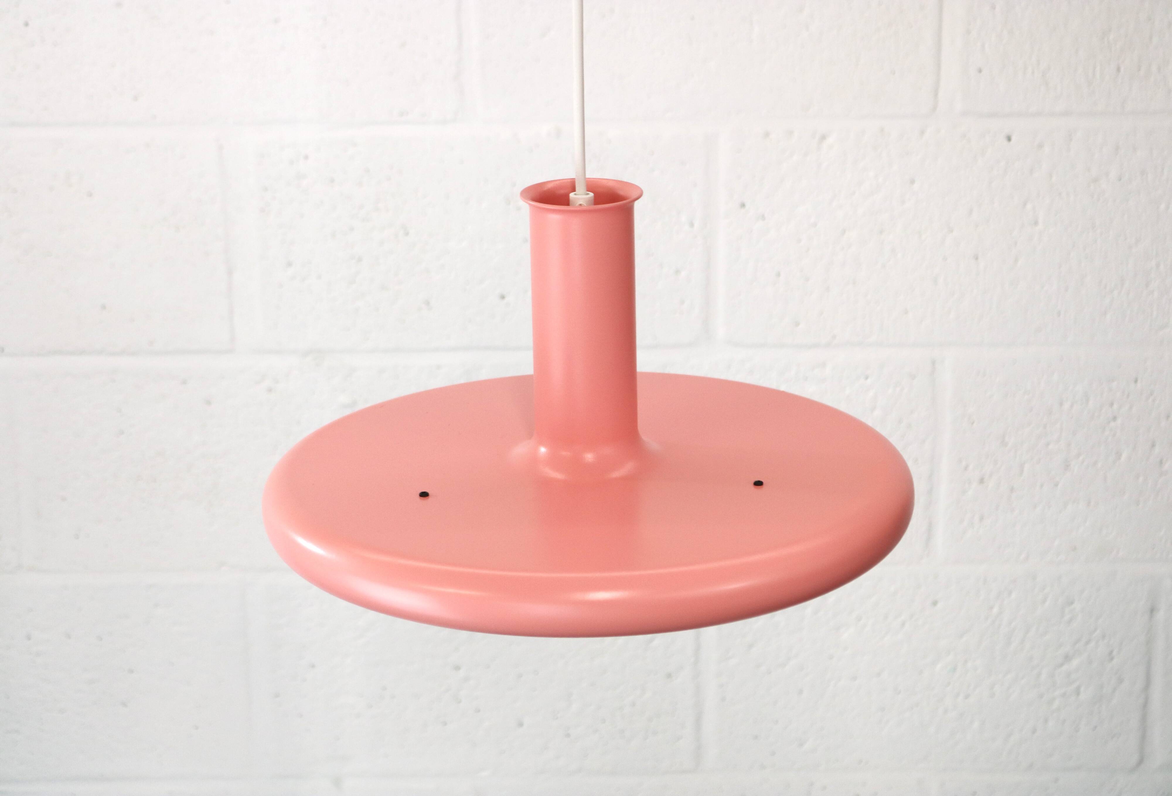 Amazing Fog & Morup 35 cm hanglamp - model Optima in pink color - designed