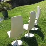 4 vintage tulip foot chairs