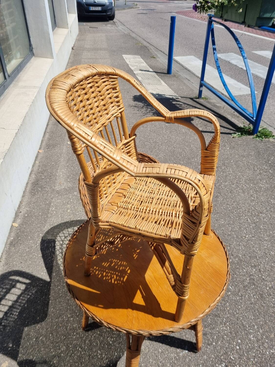 Salon enfant vintage rotin