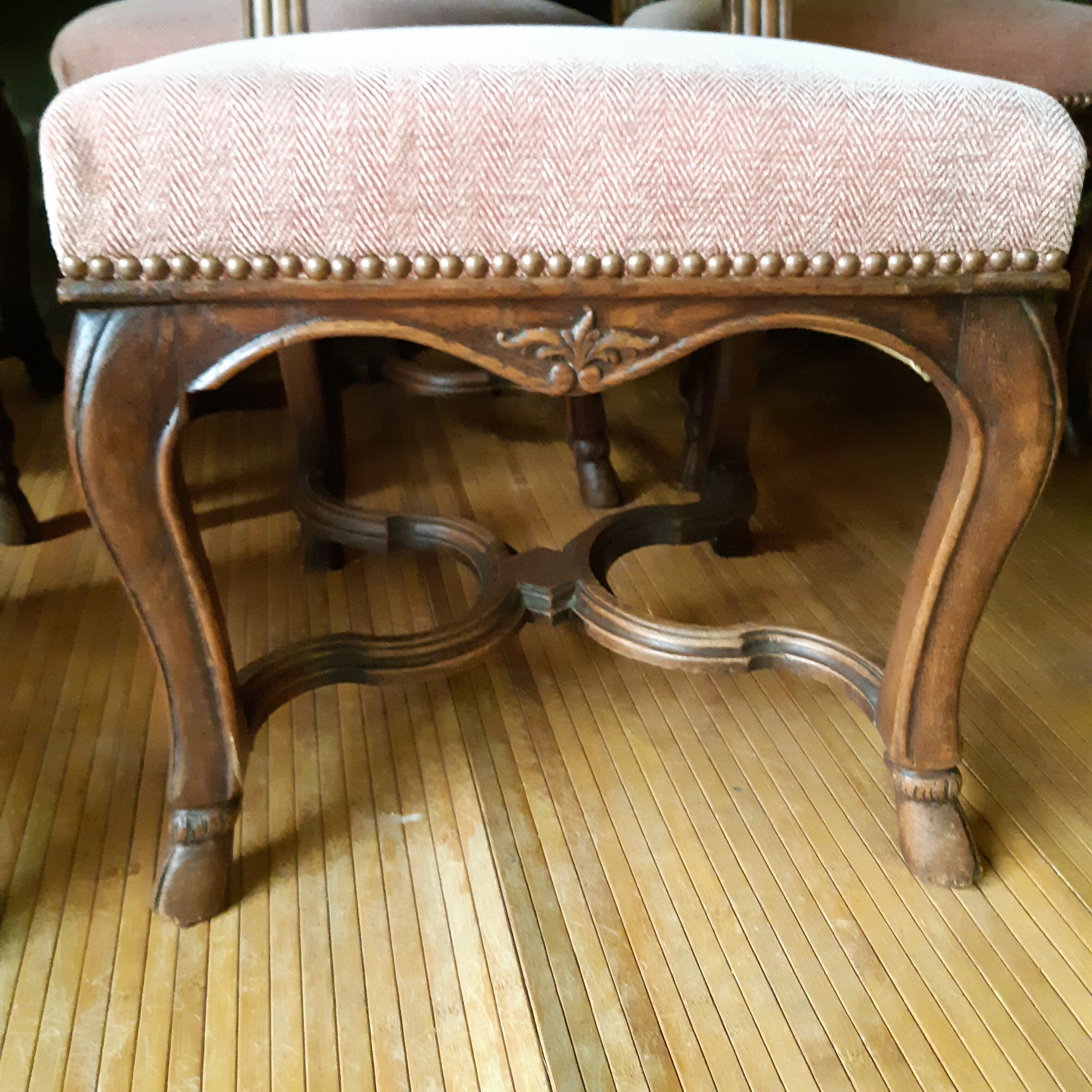 8 Louis XV style chairs