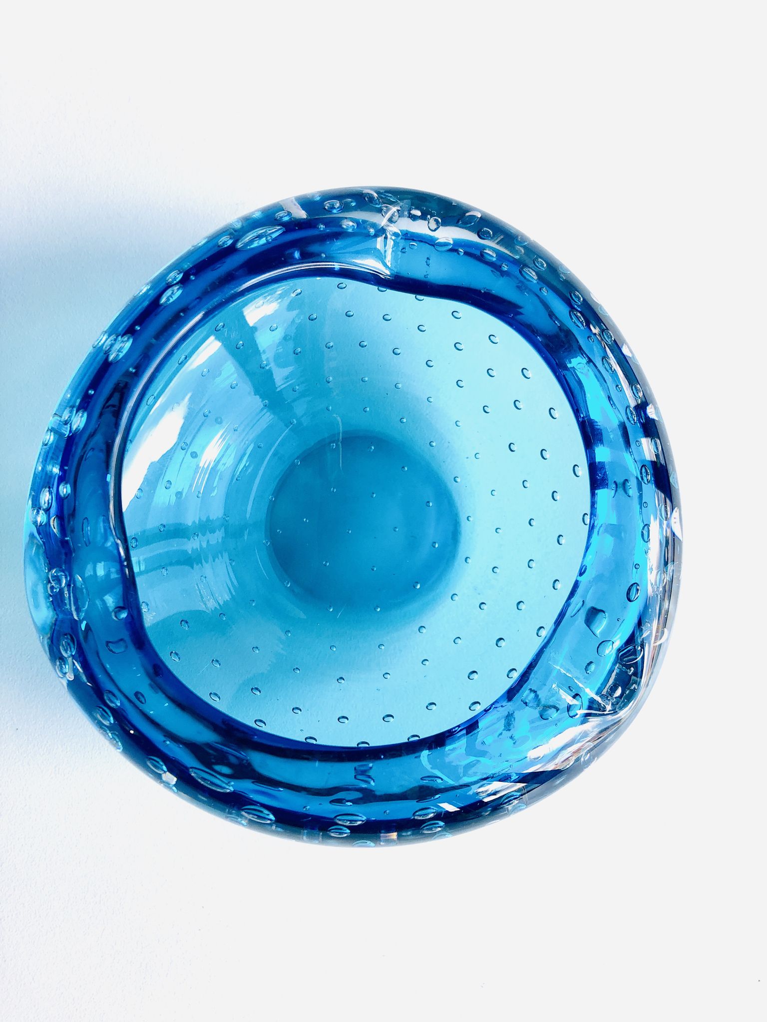 Ashtray or empty Italian vintage glass pocket from Murano bullicante, 1970