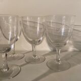 Ensemble de 5 verres à vin anciens gravés