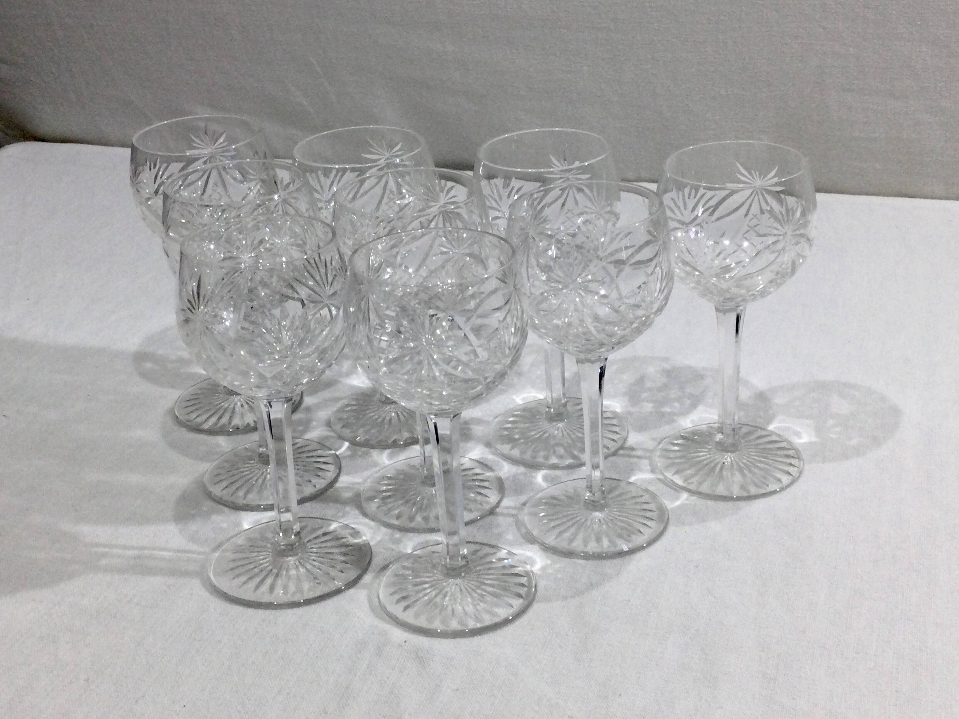 Baccarat – 9 white wine glasses in Baccarat Crystal