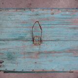 Old wooden eating guard (h 48cm)