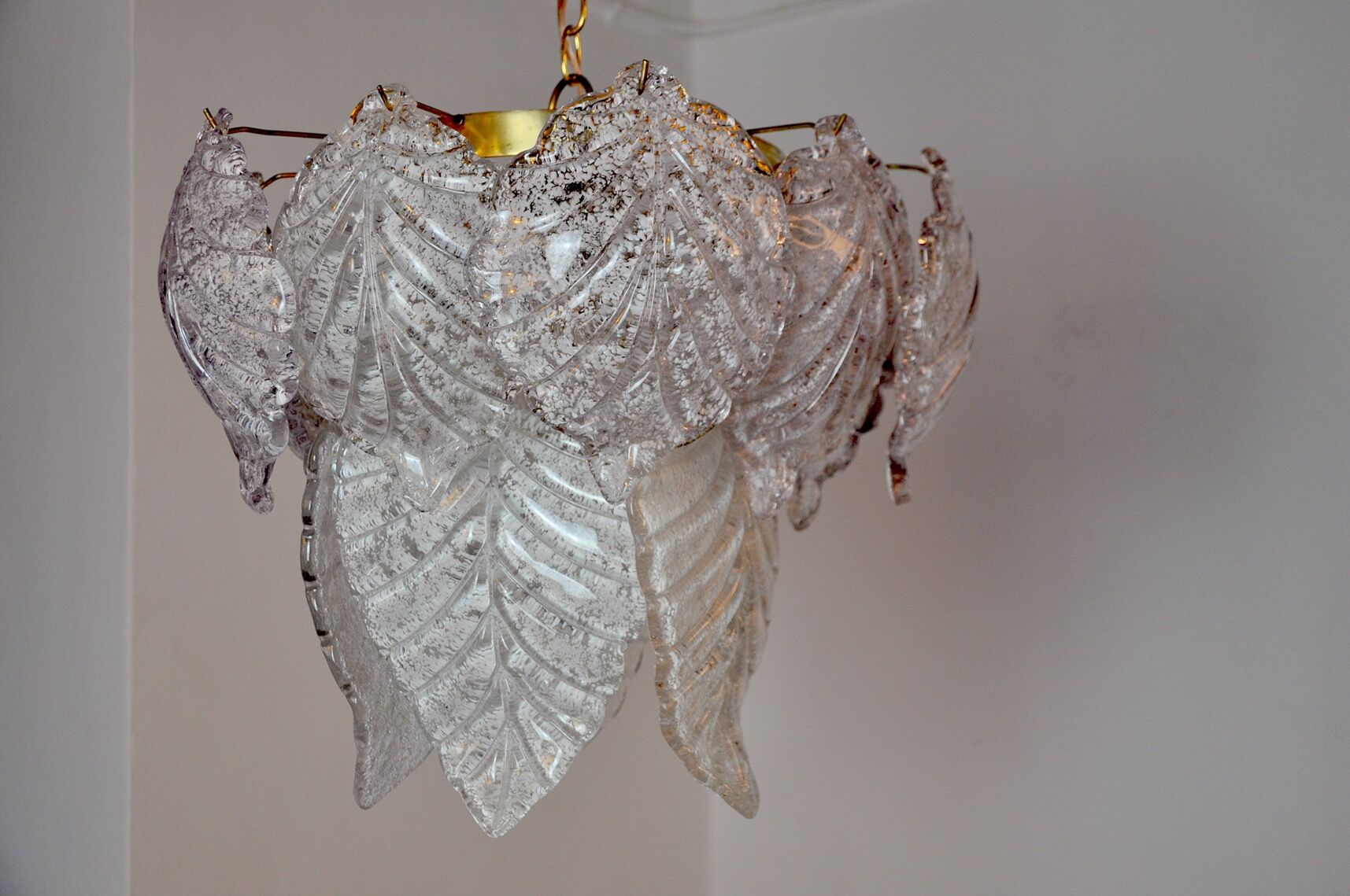 Lustre "Feuilles" 2 niveaux, verre givré,  Murano Mazzega,  italie 1960