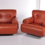Bold Italian Lounge chair set made of leather, 1970