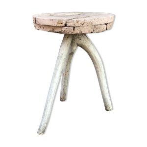 Tabouret de ferme primitive