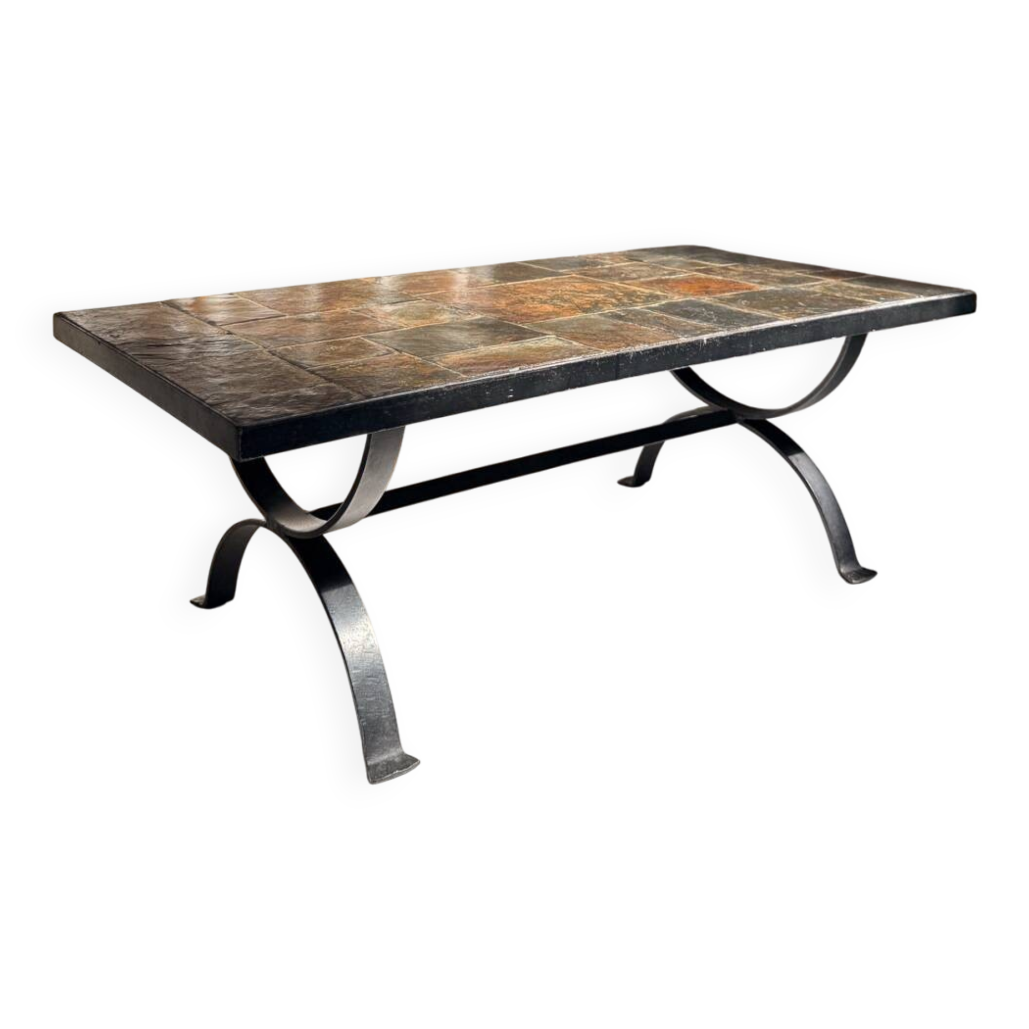 Table basse brutaliste