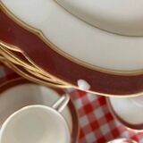 Monogrammed dessert service