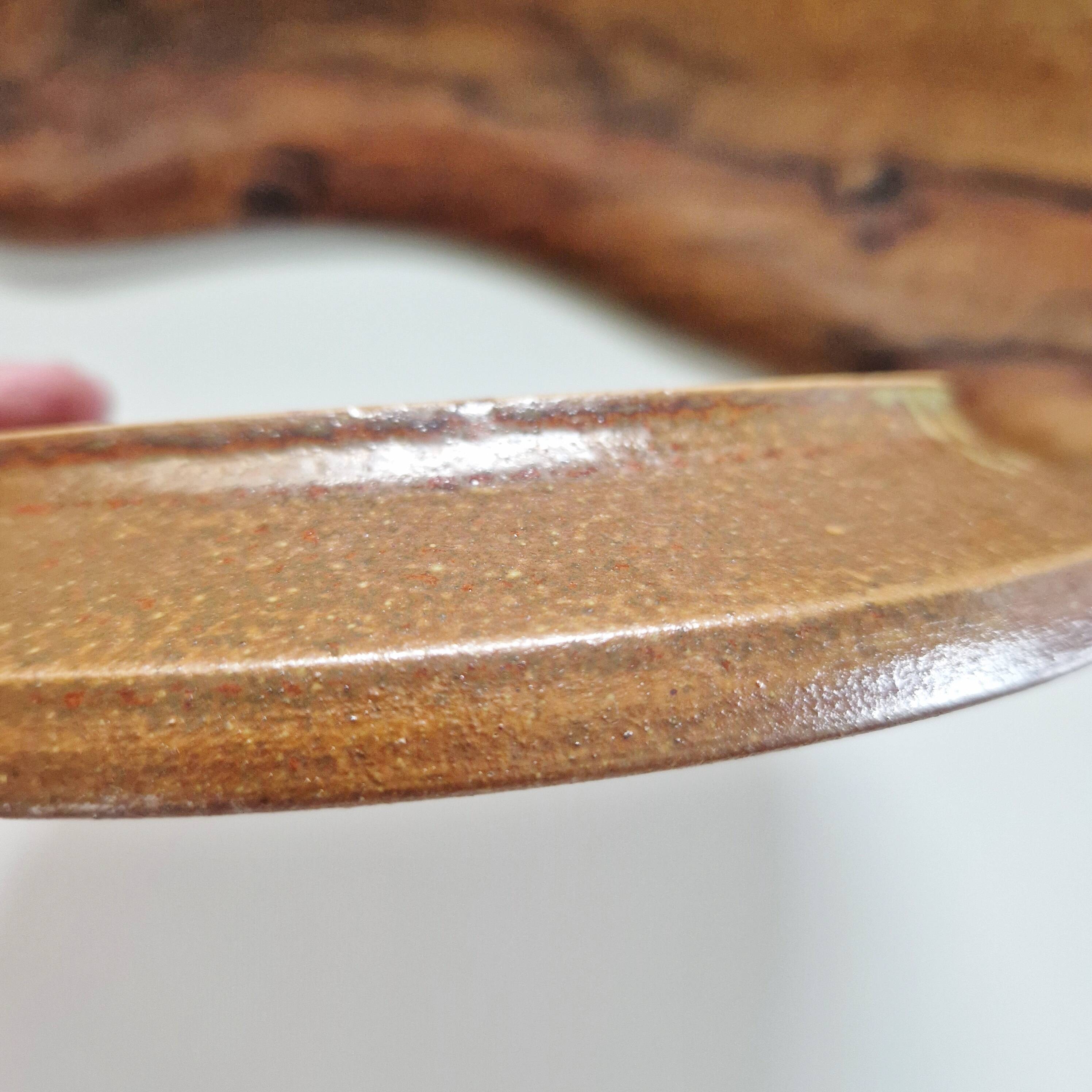 Keraluc quimper stoneware plate with pink flower motif, hand-decorated, 22 cm