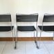 Chaises chrome et scoubidou