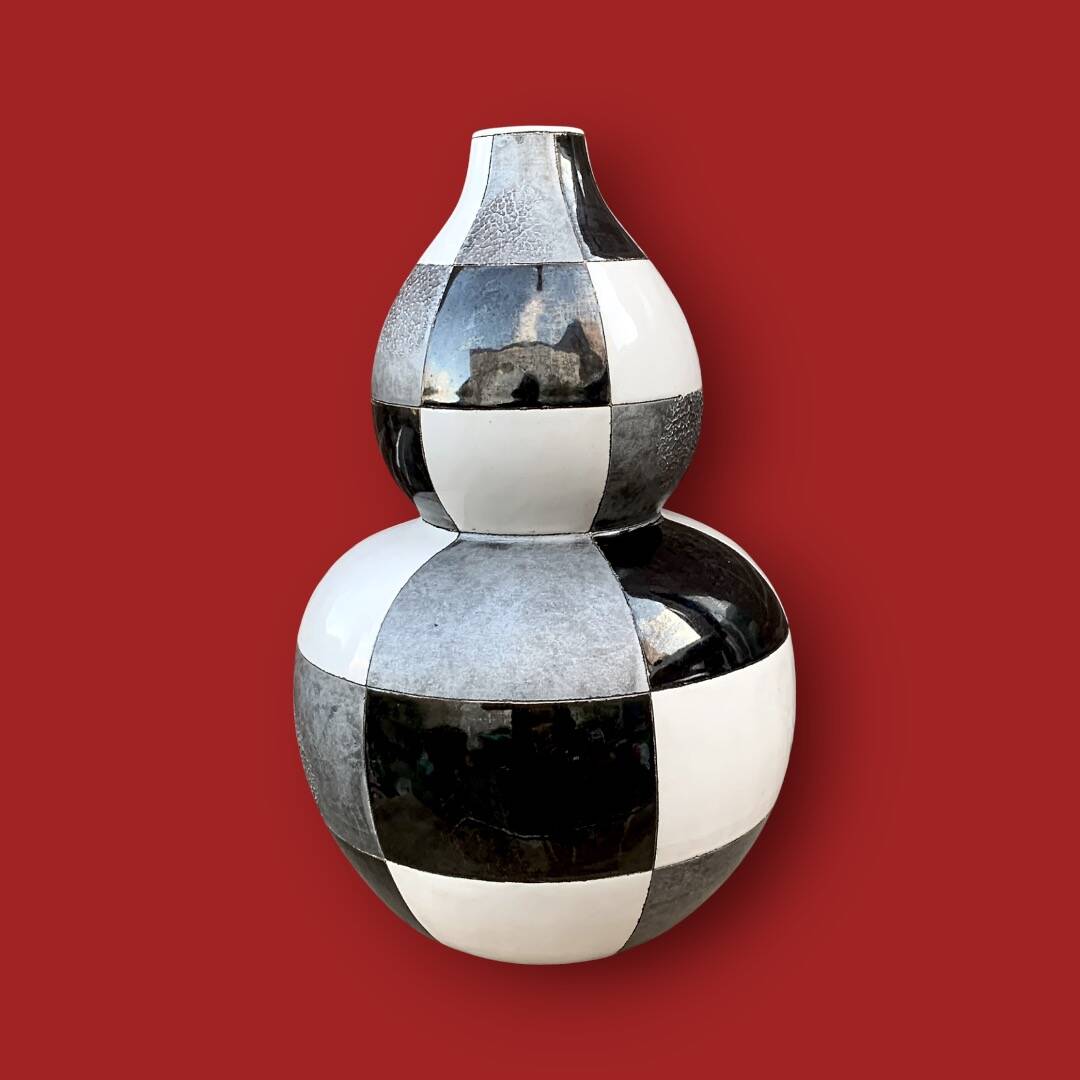 Large ceramic patchwork design vase Todo Mundo (Holland)