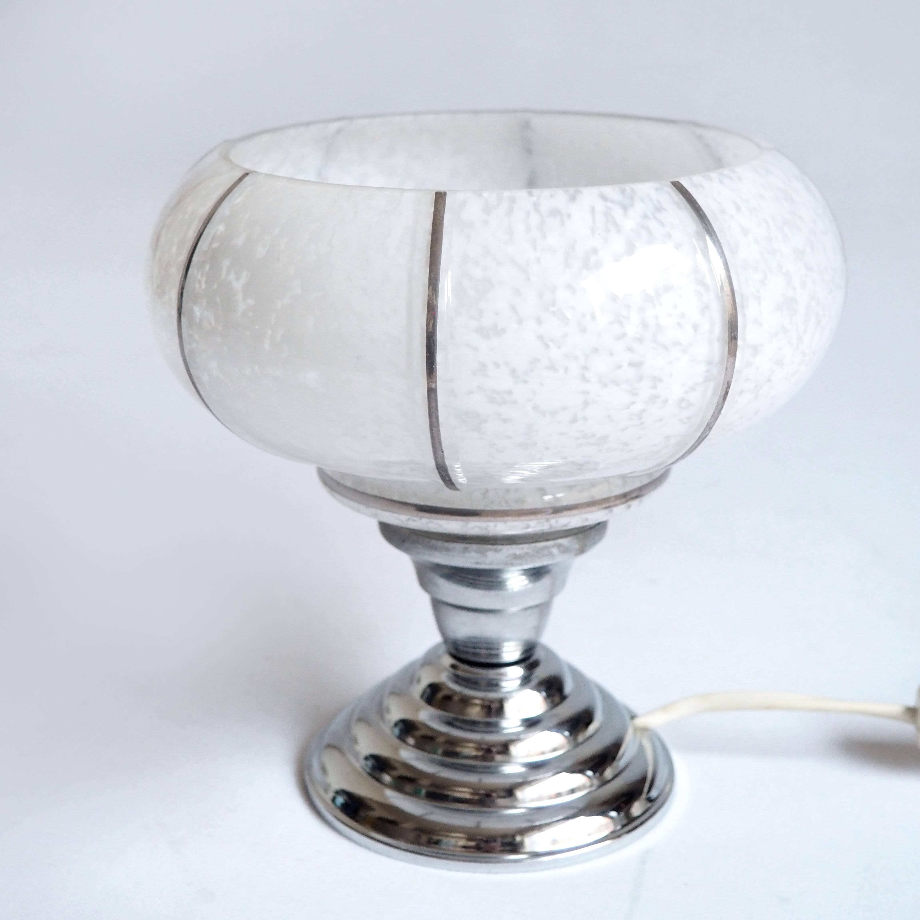 Clichy glass lamp
