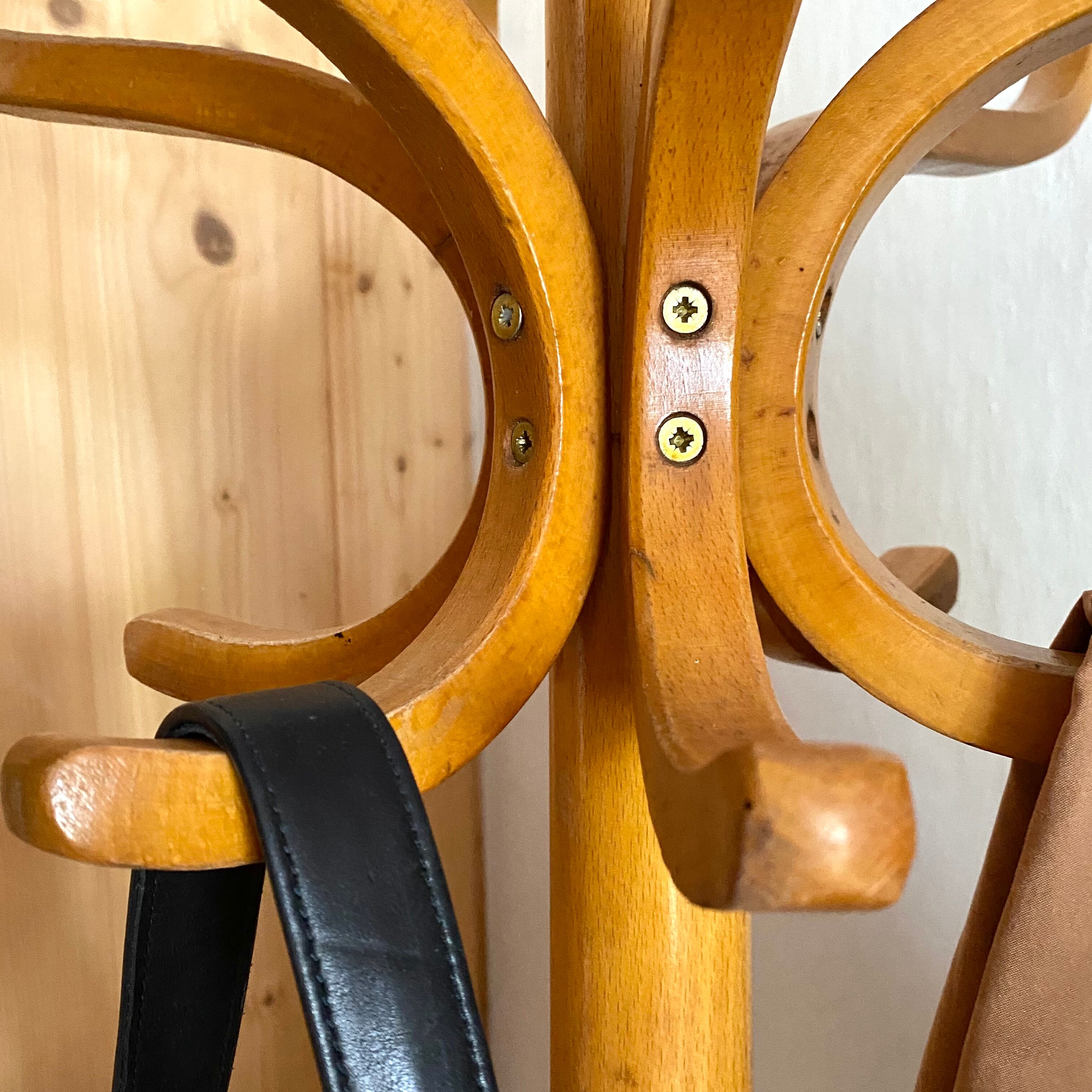 Vintage parrot coat rack
