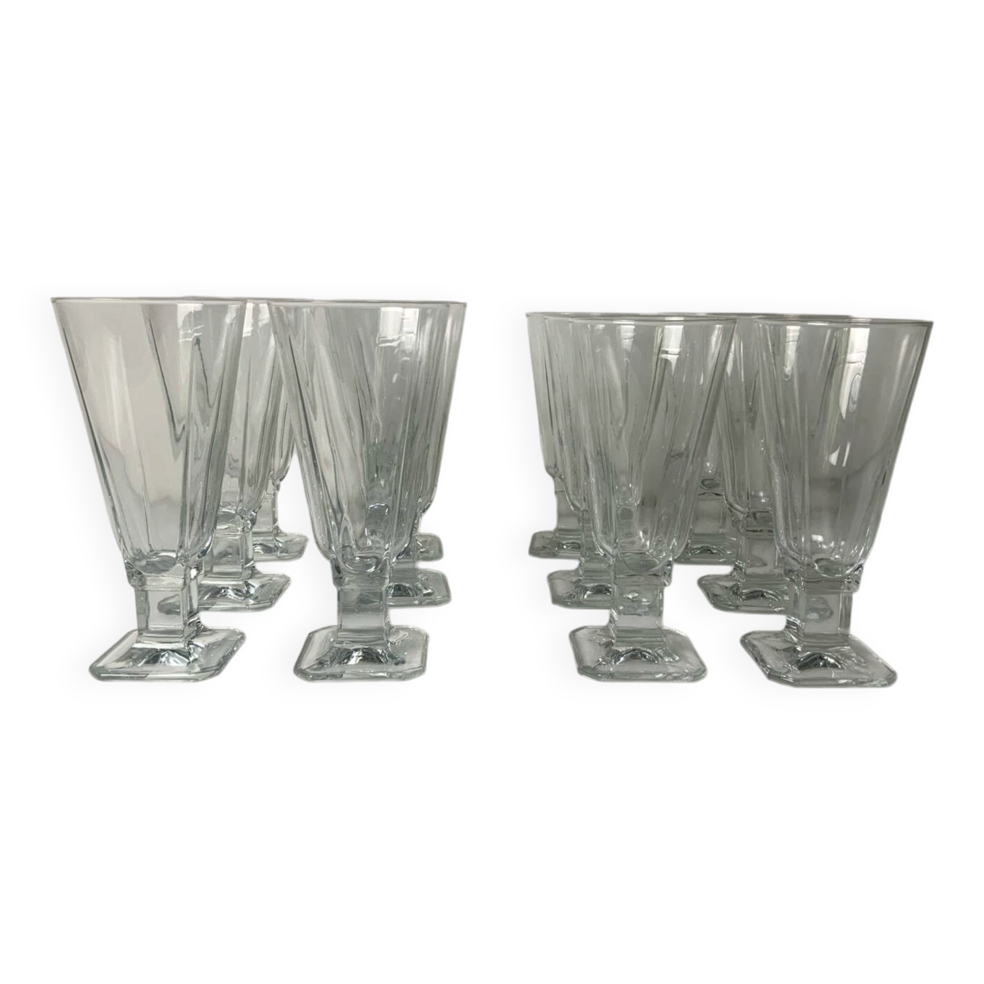 12 stemmed glasses