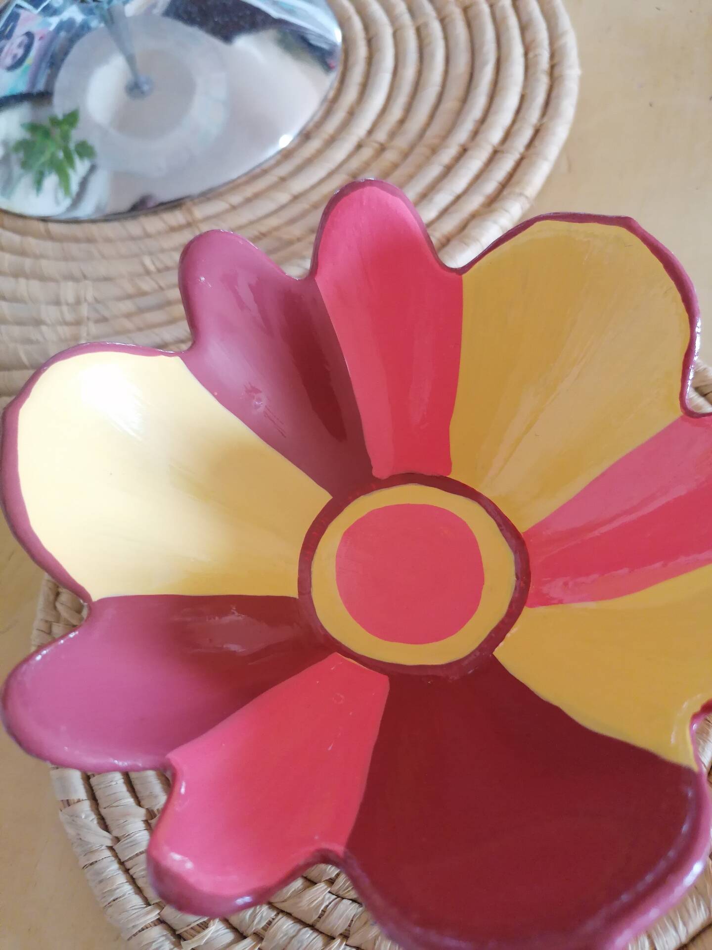 Vide-poche coloré peint à la main acrylique et vernis
