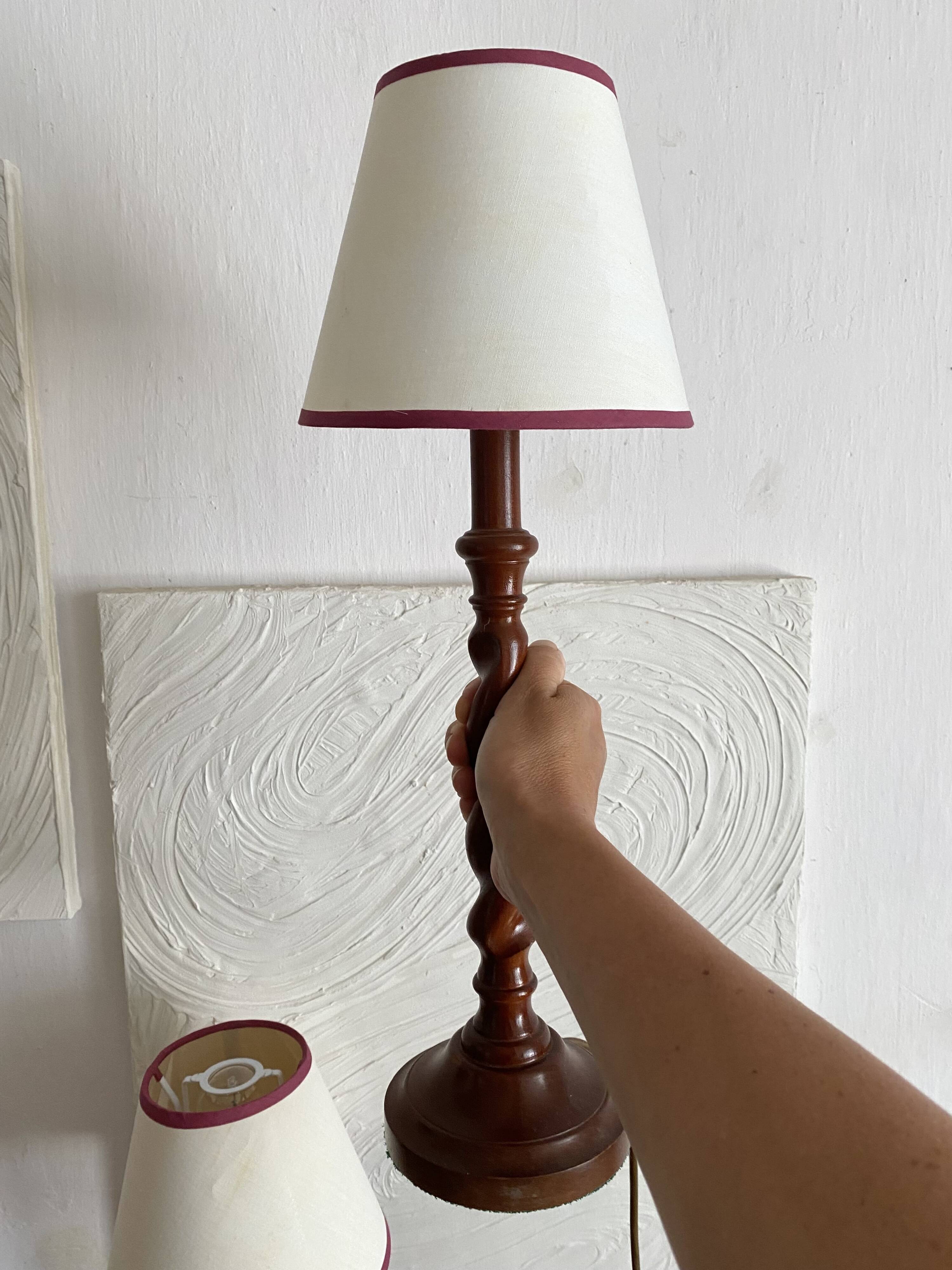 Pair of twisted wooden base lamps