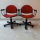 2 chaises de bureau