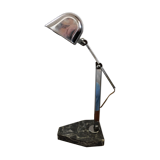 Articulated arm desk lamp