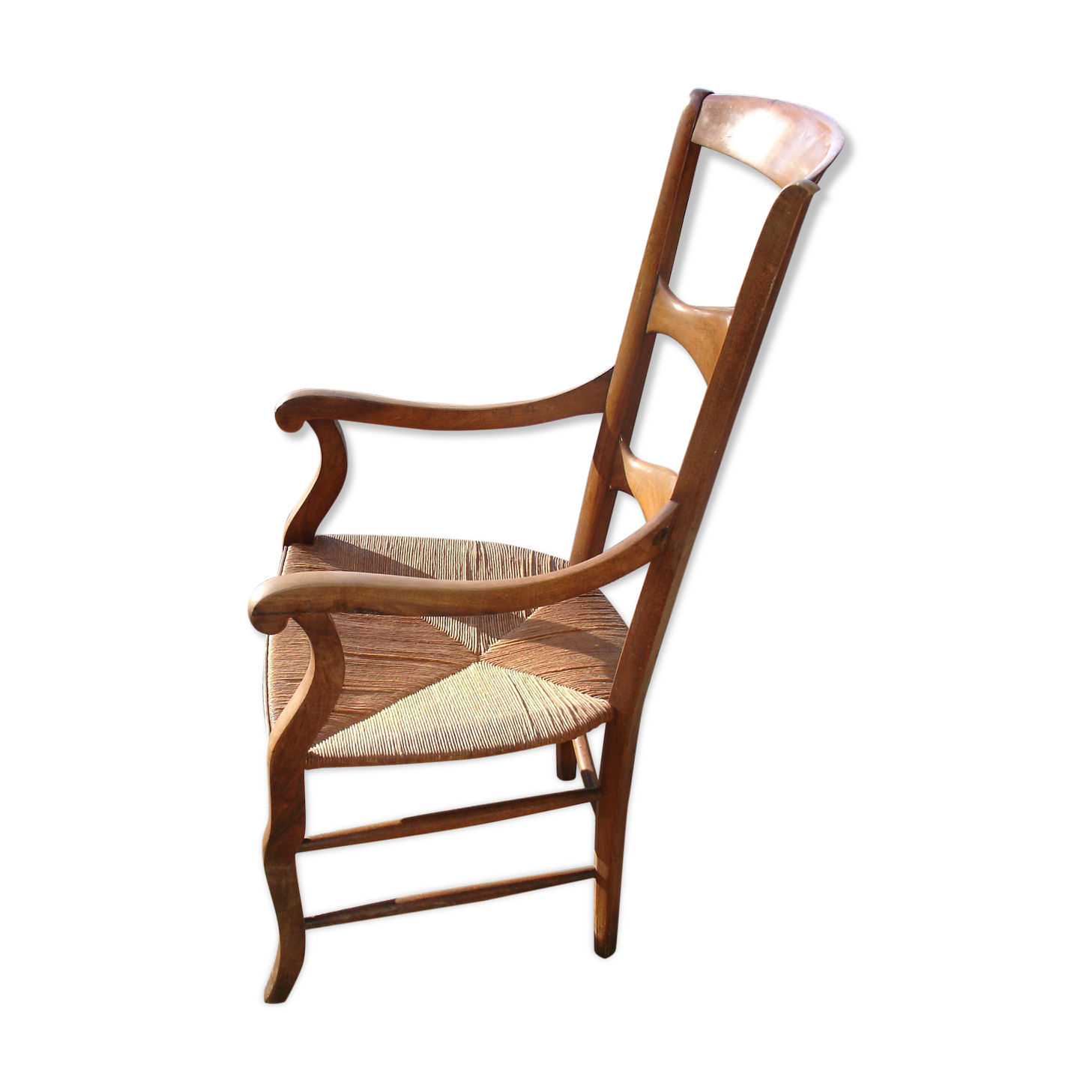 Fauteuil époque Louis Philippe en noyer et paille