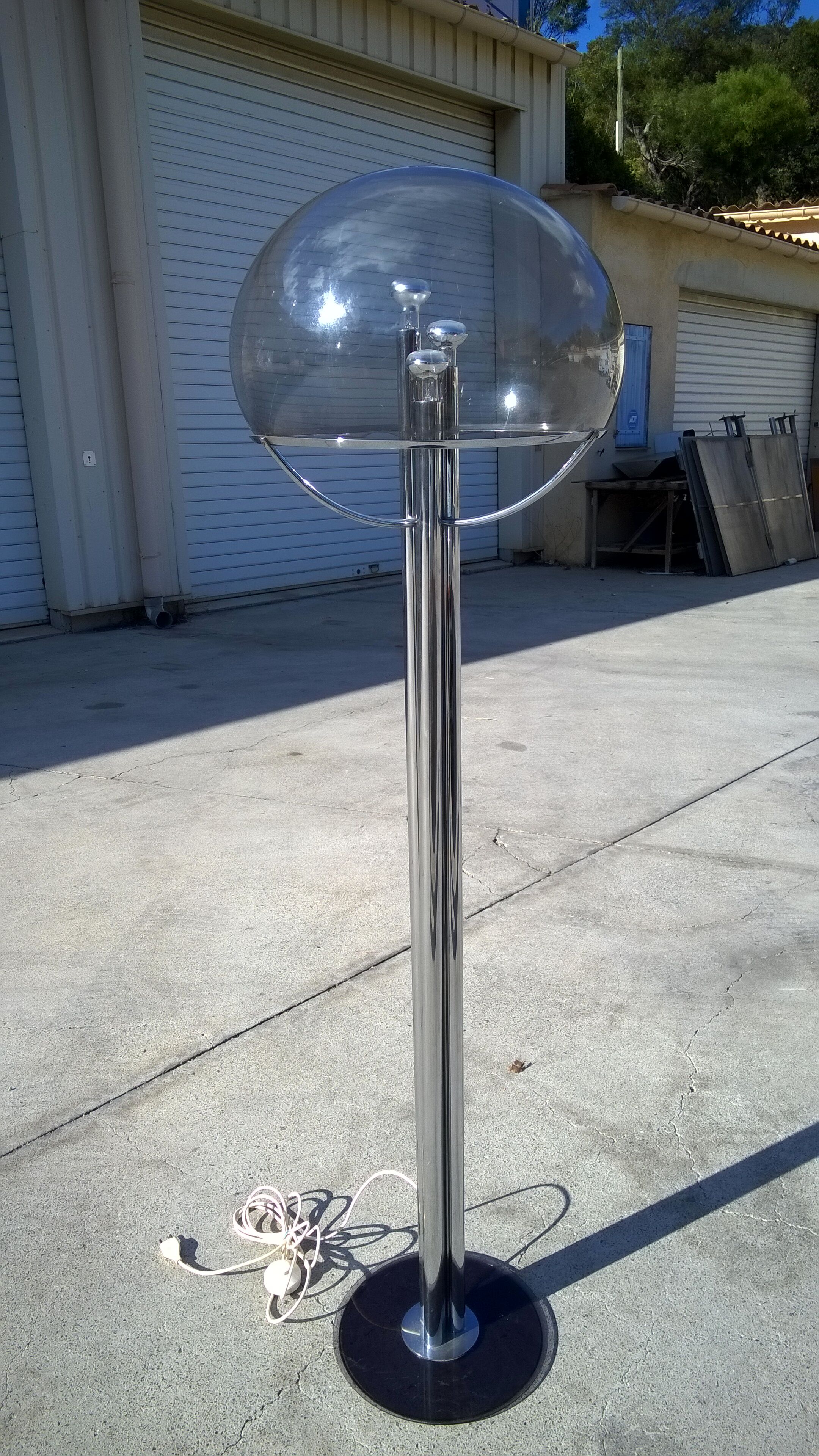 Italian Streetlight "bubble" 1970